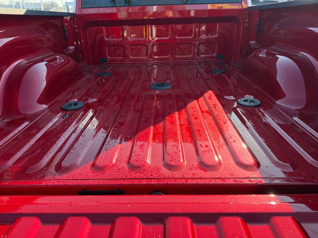 New 2026 RAM 3500 Laramie AWD/4WD image 17