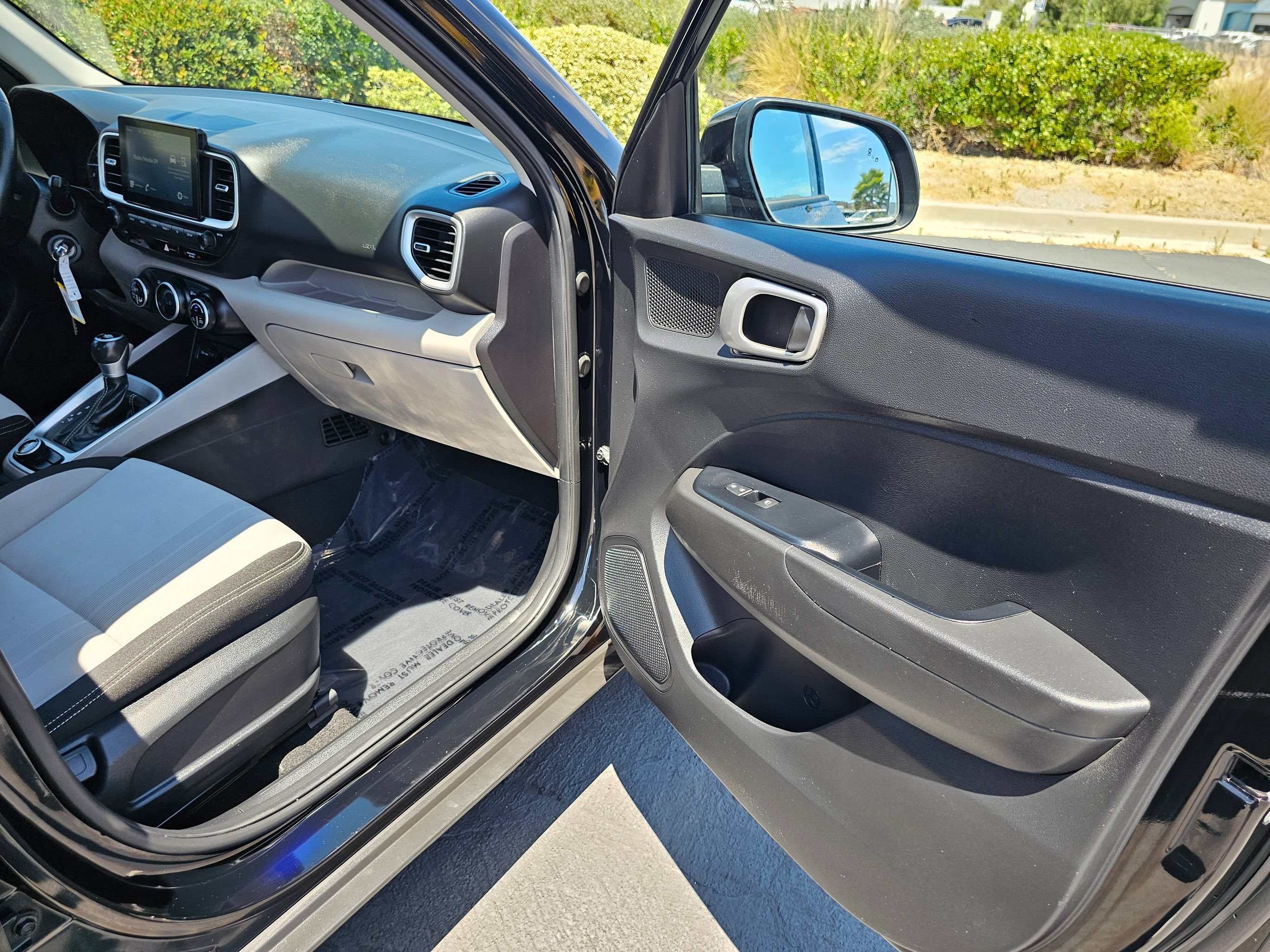 Used 2020 Hyundai Venue SEL w/ Convenience Package FWD image 28