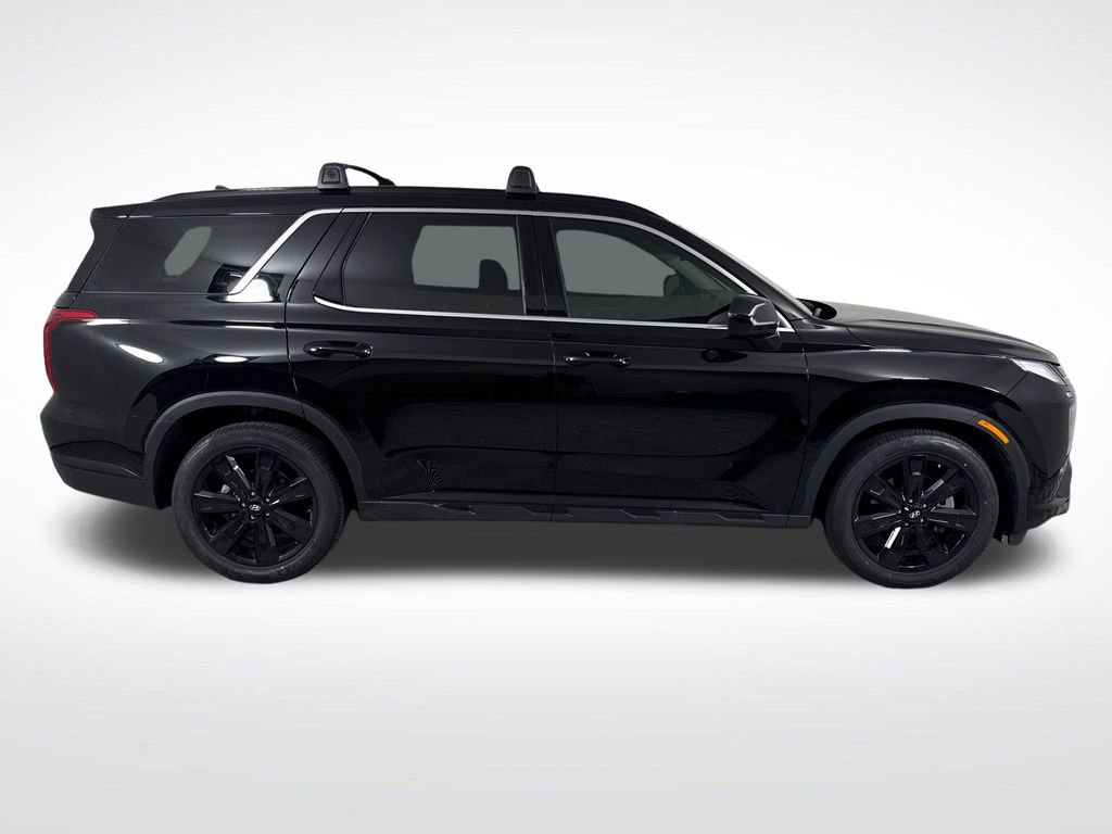 Used 2024 Hyundai Palisade XRT FWD image 2