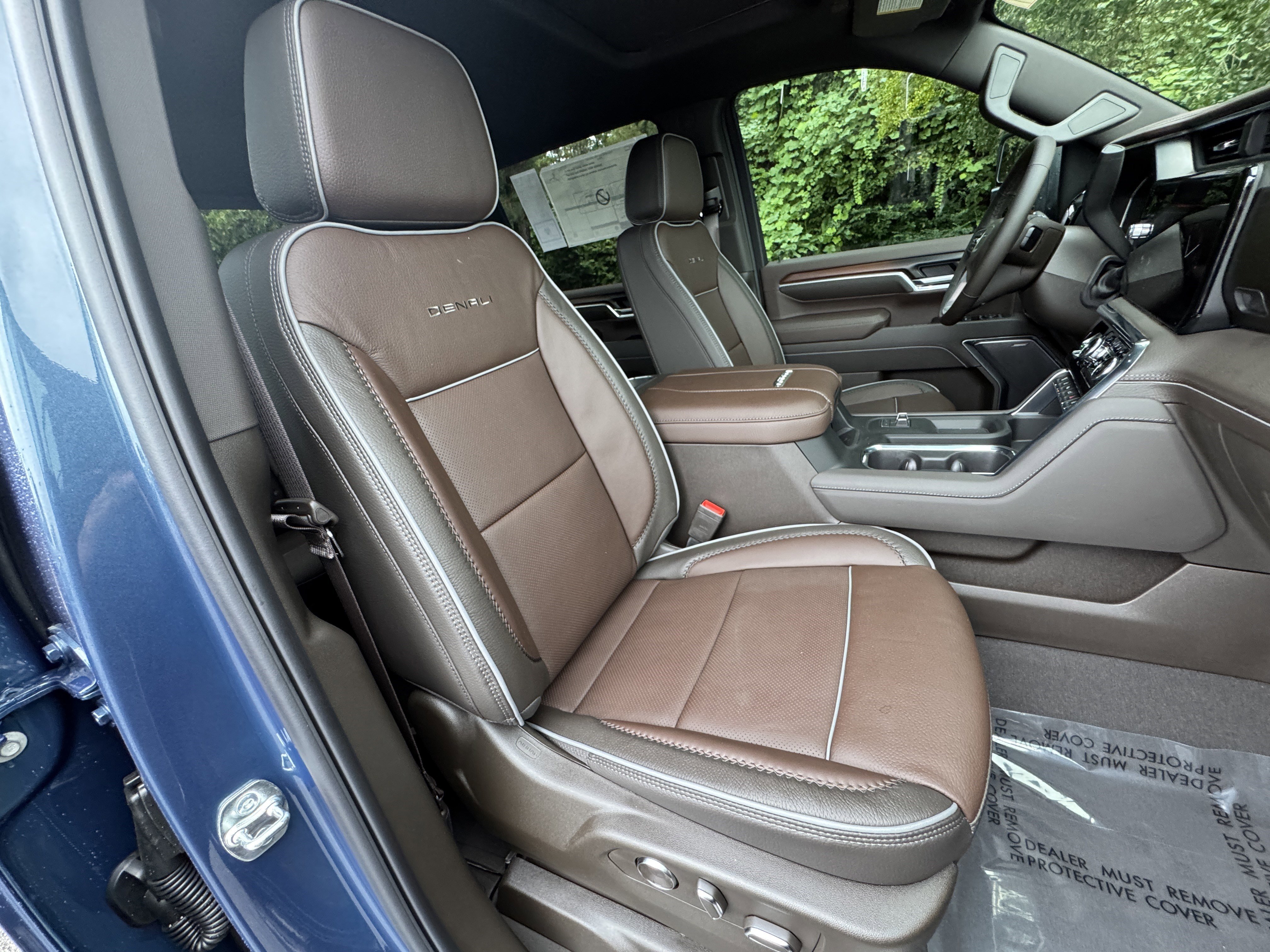 New 2026 GMC Sierra 2500 Denali w/ Denali Reserve Package image 29