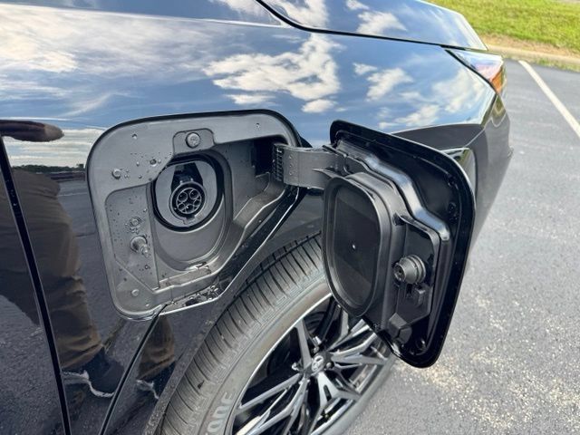 New 2026 Toyota RAV4 AWD Plug-in Hybrid image 9