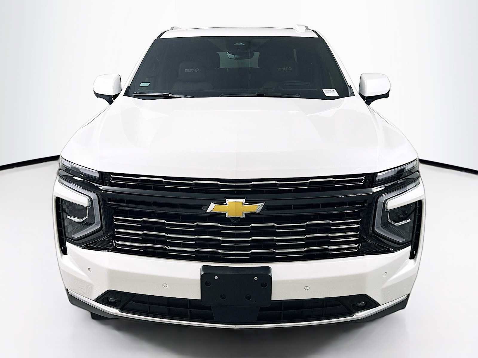 Used 2025 Chevrolet Tahoe High Country w/ Sun And Tow Package image 6