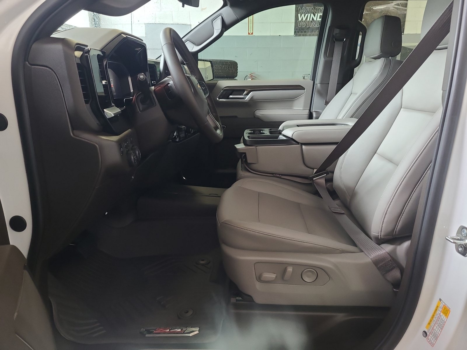 Used 2026 Chevrolet Silverado 1500 LT w/ All Star Edition Plus AWD/4WD image 12