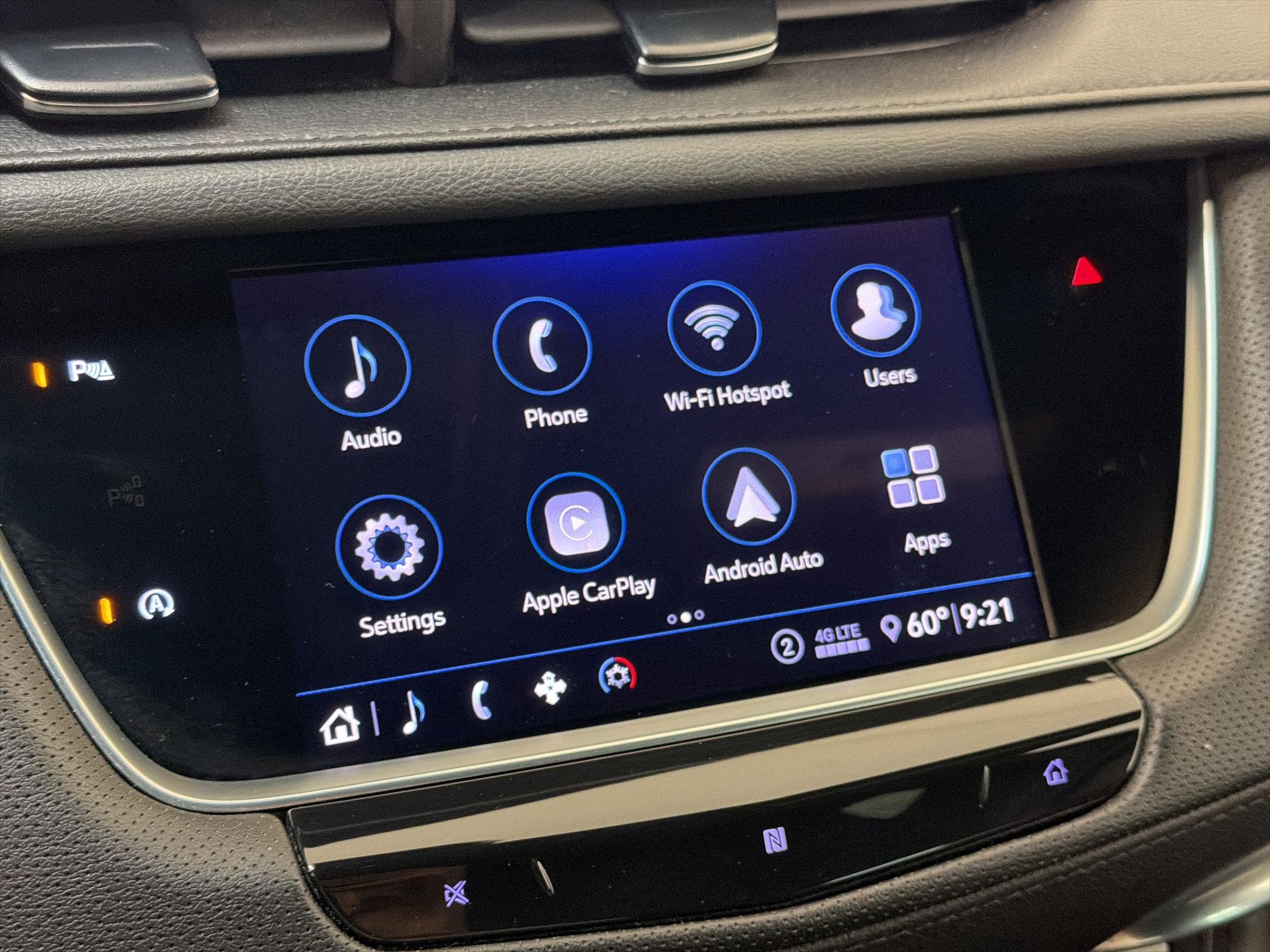 Used 2020 Cadillac XT5 Premium Luxury image 23