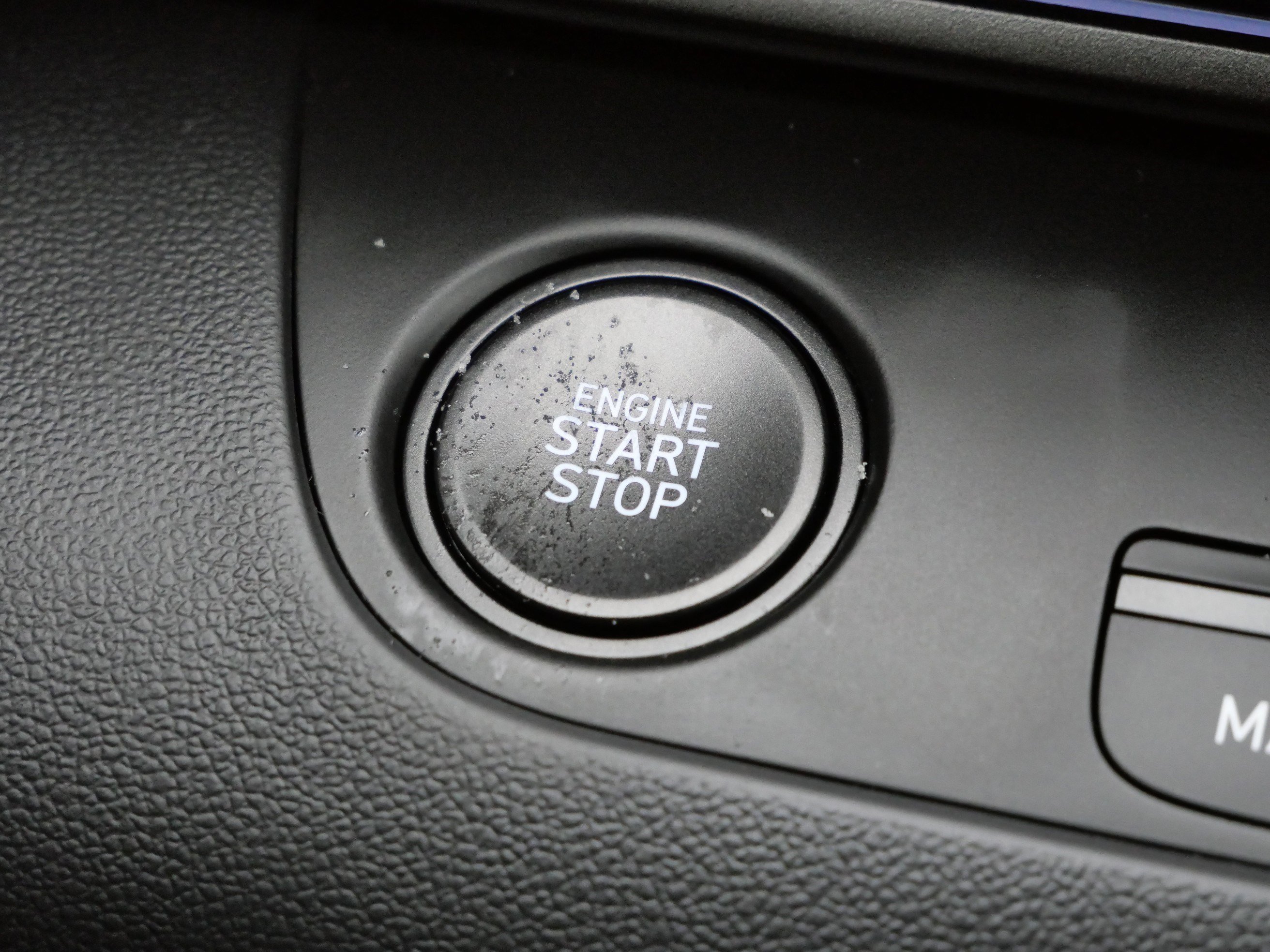 Certified 2025 Hyundai Elantra SEL image 29