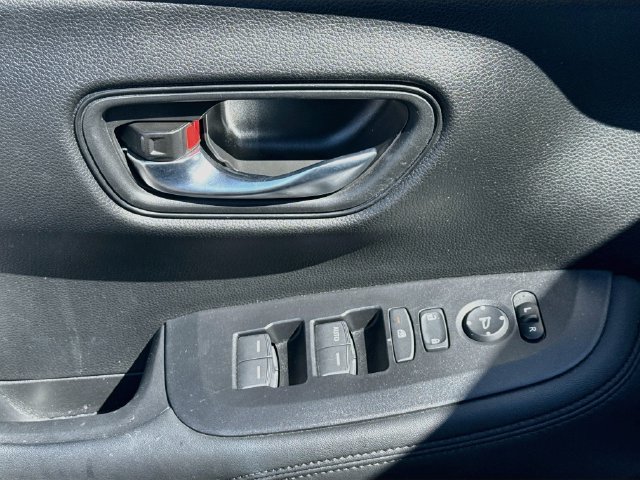 Certified 2023 Honda HR-V LX image 18