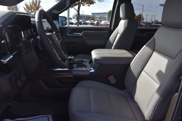 New 2026 Chevrolet Silverado 1500 LT image 17