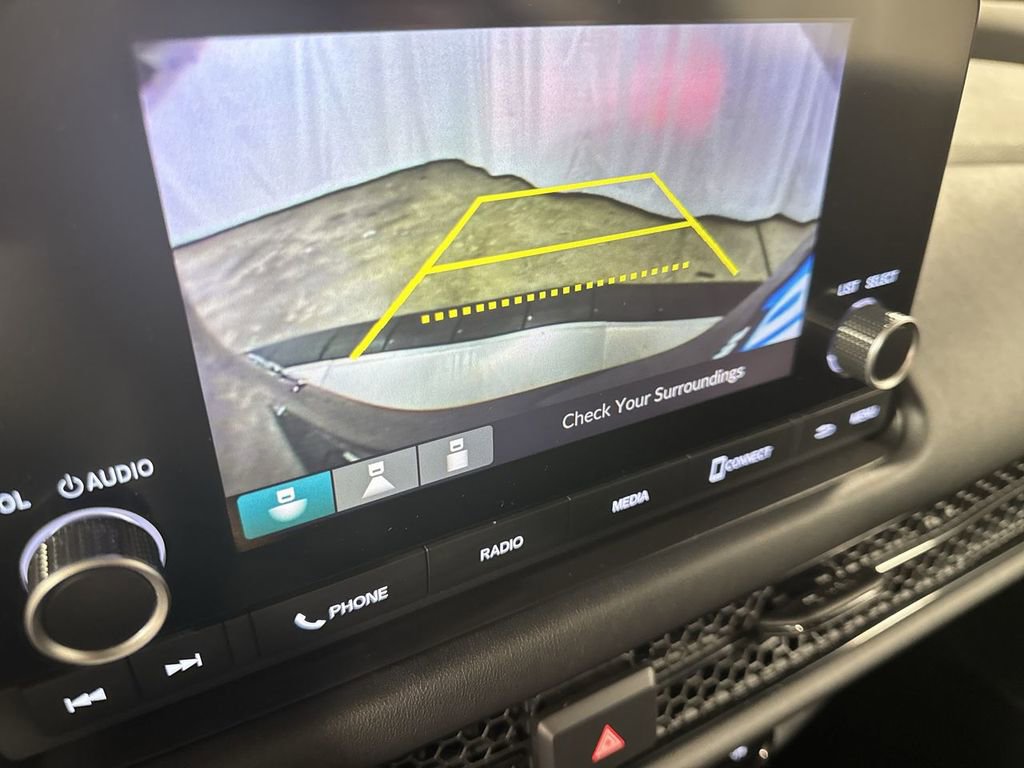 Used 2023 Honda HR-V LX image 25