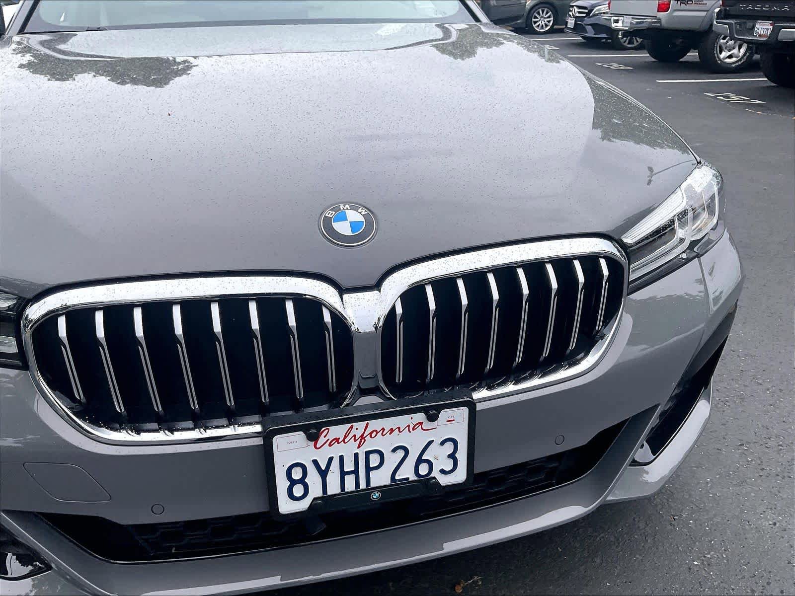 Used 2022 BMW 540i w/ M Sport Package RWD image 31