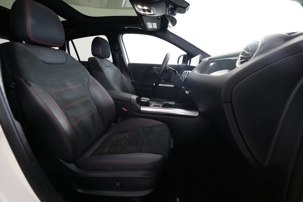 Used 2023 Mercedes-Benz GLA 250 4MATIC image 10