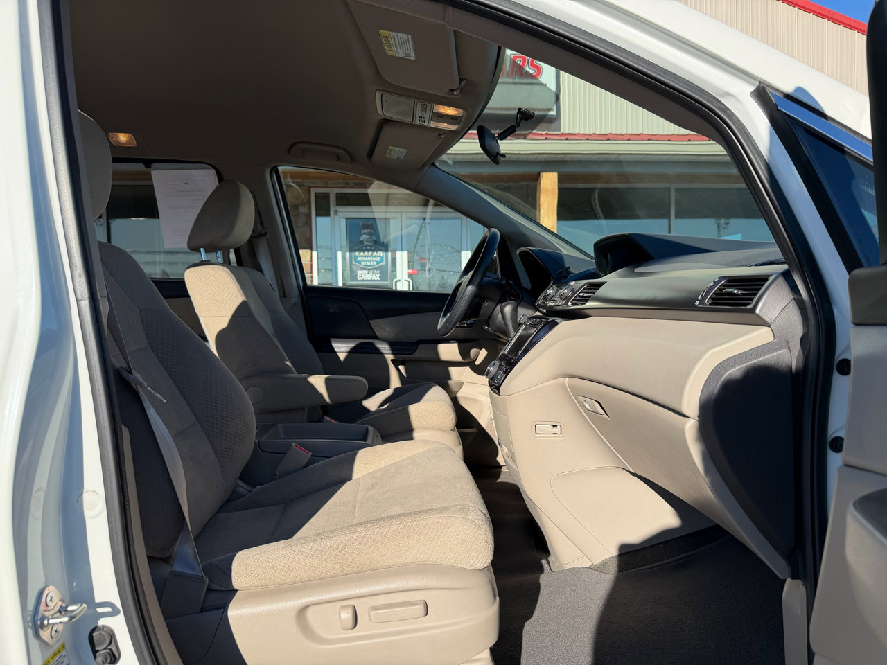 Used 2014 Honda Odyssey EX image 24