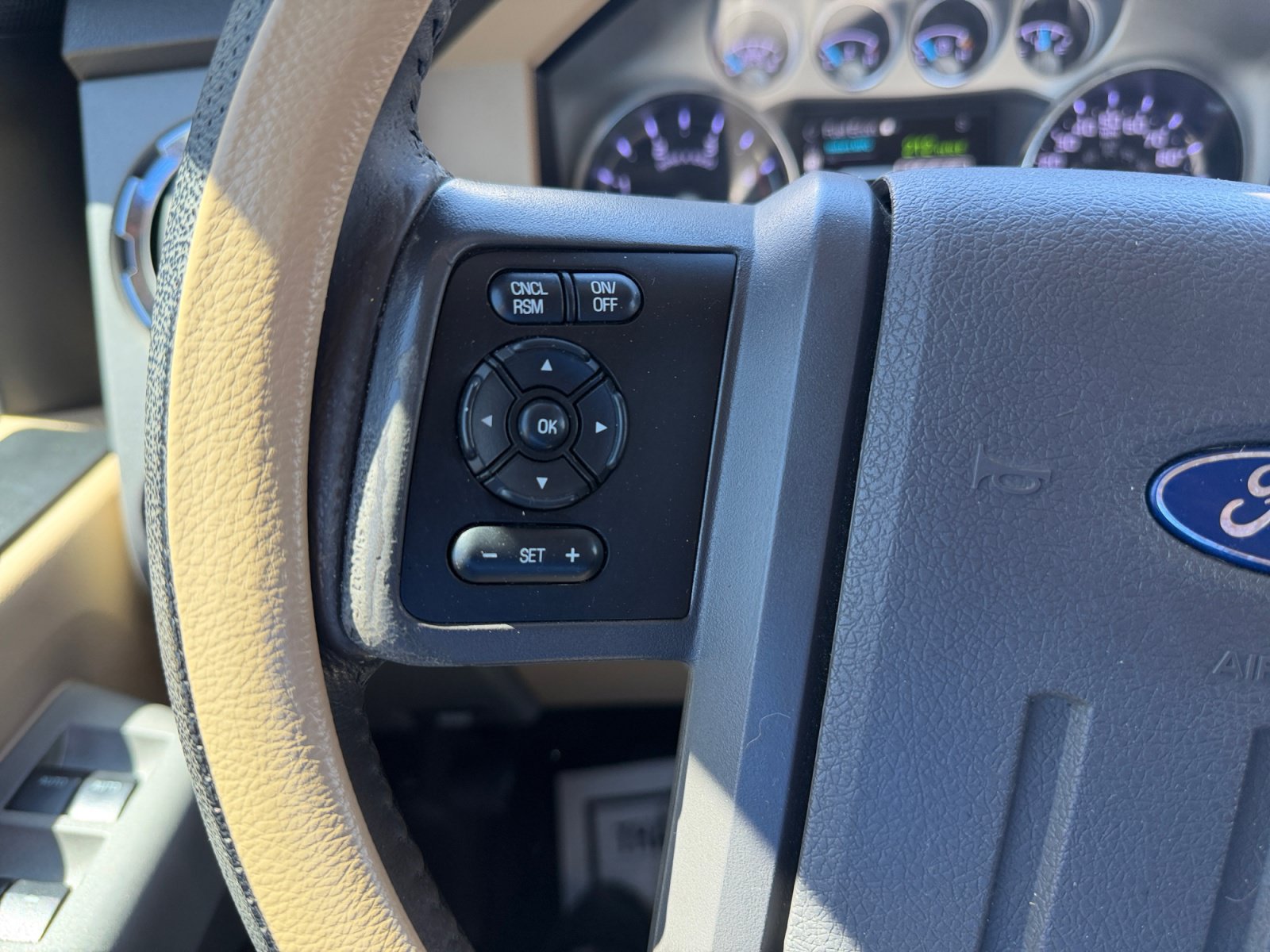 Used 2013 Ford F250 Lariat w/ FX4 Off Road Pkg AWD/4WD image 18