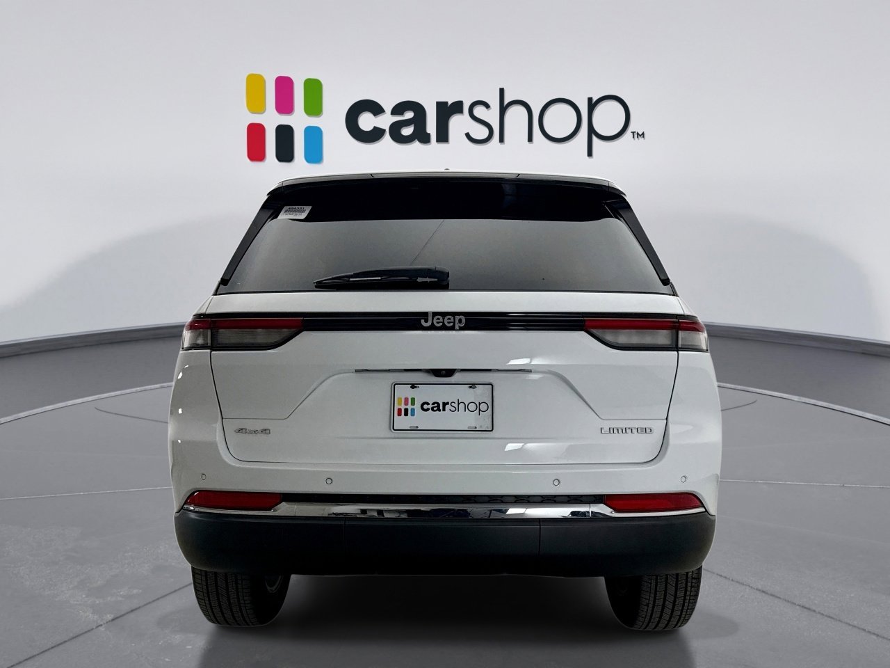 Used 2023 Jeep Grand Cherokee Limited image 4