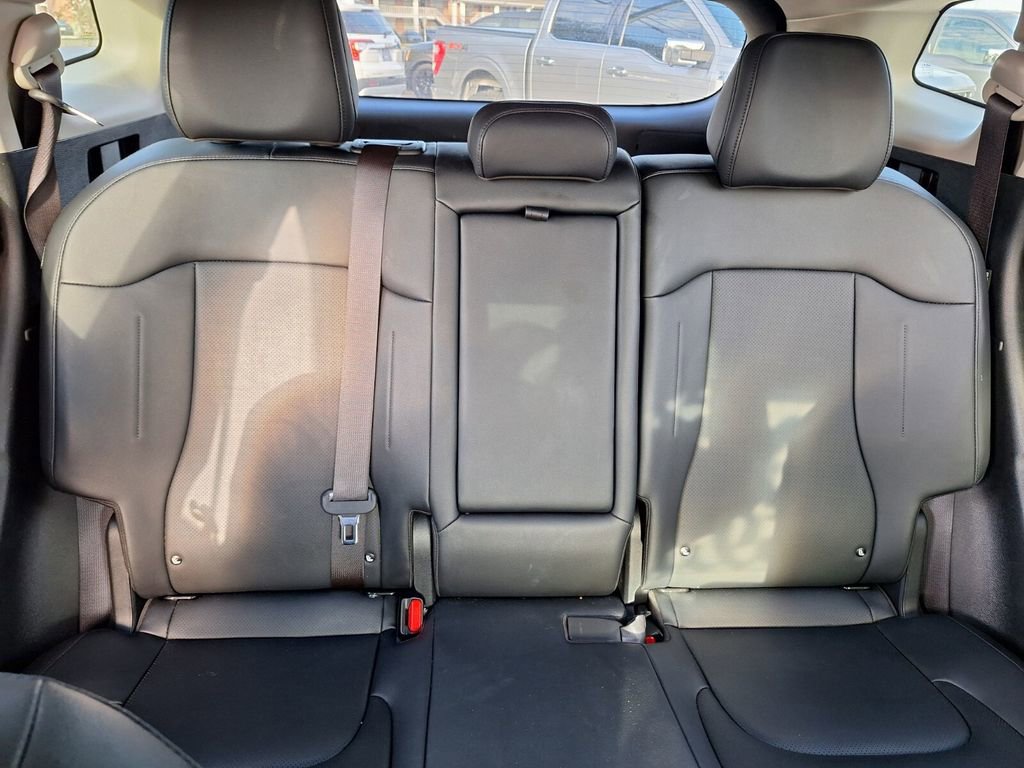 Used 2024 Kia Sportage EX w/ EX Premium Package image 31