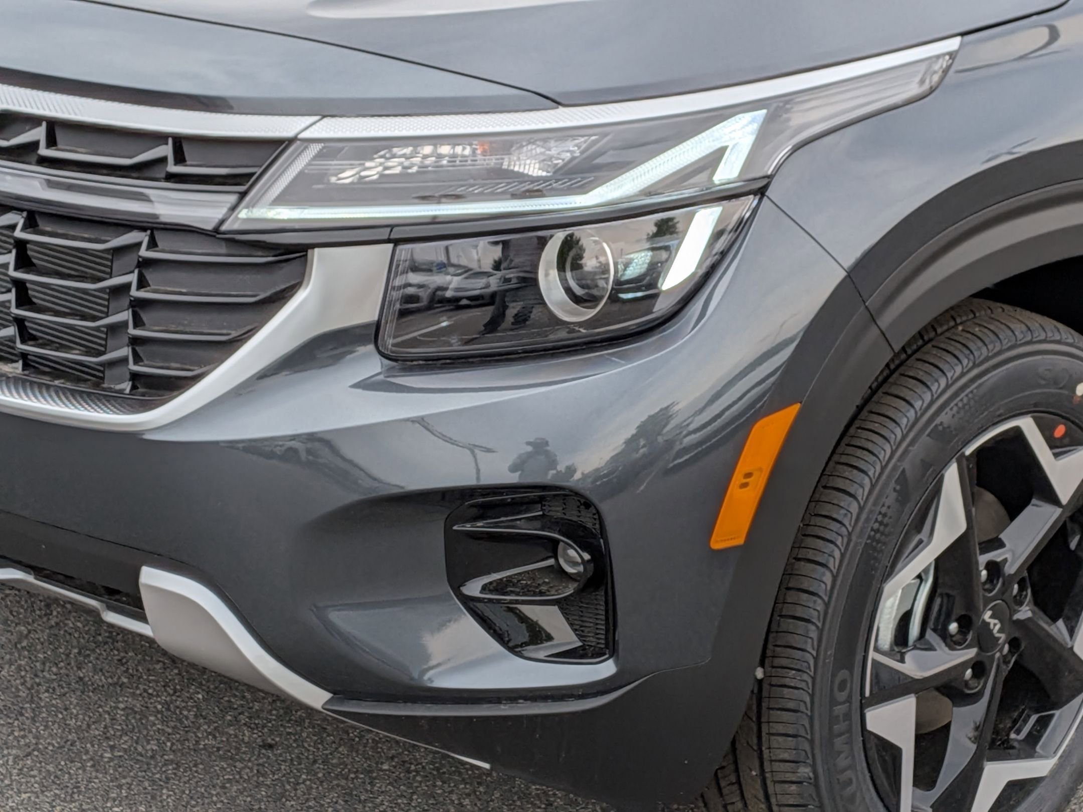 New 2026 Kia Seltos S FWD image 9