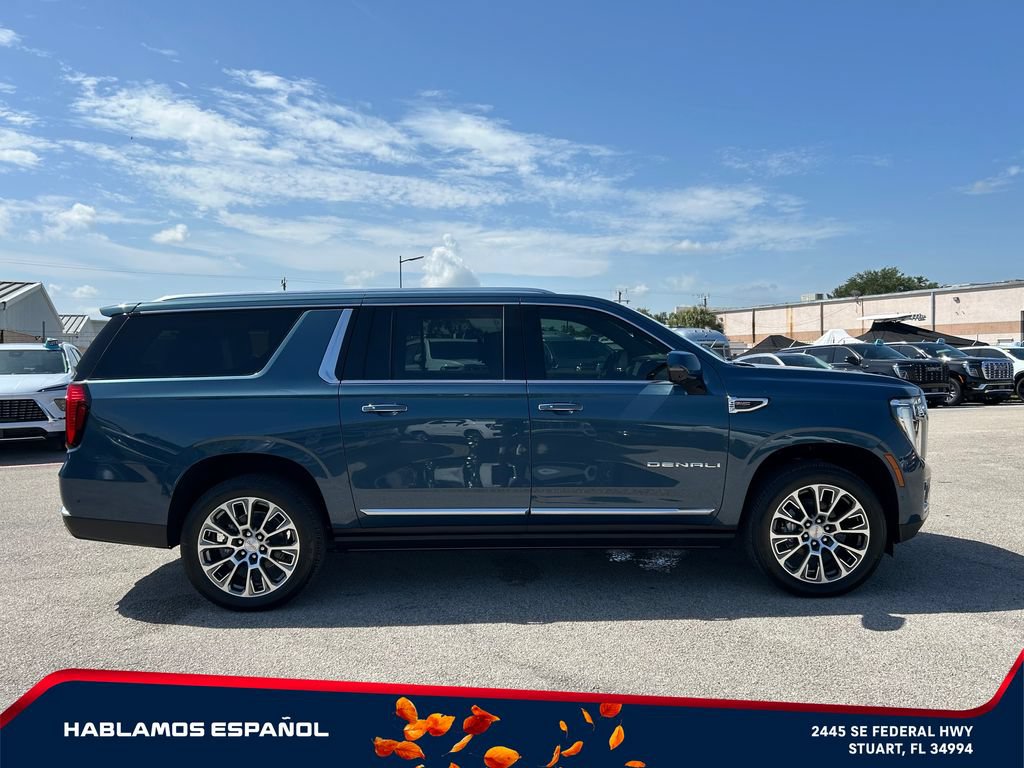 New 2026 GMC Yukon XL Denali w/ Denali Reserve Package AWD/4WD image 8
