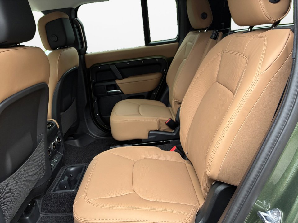 New 2026 Land Rover Defender 130 S AWD/4WD image 13