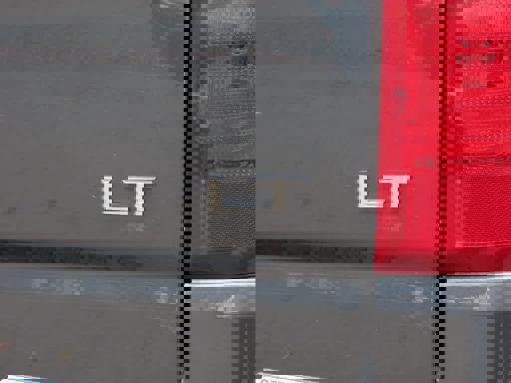 Used 2020 Chevrolet Silverado 1500 LT w/ All-Star Edition image 8