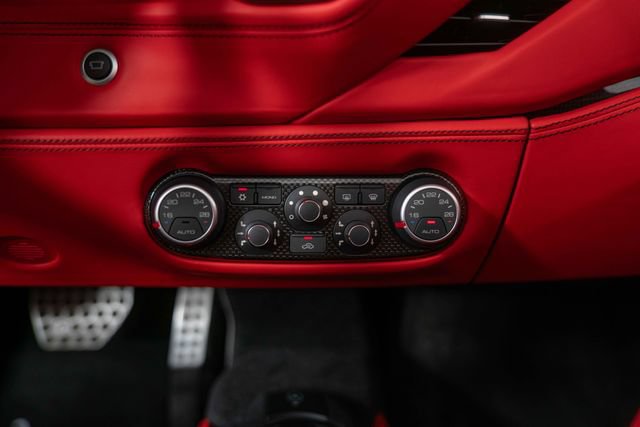 Used 2018 Ferrari 488 Spider RWD image 24
