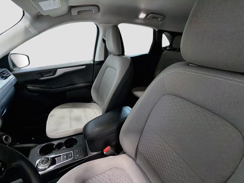 Used 2022 Ford Escape SE w/ Convenience Package FWD image 19