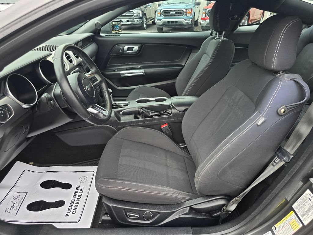 Used 2019 Ford Mustang GT RWD image 10