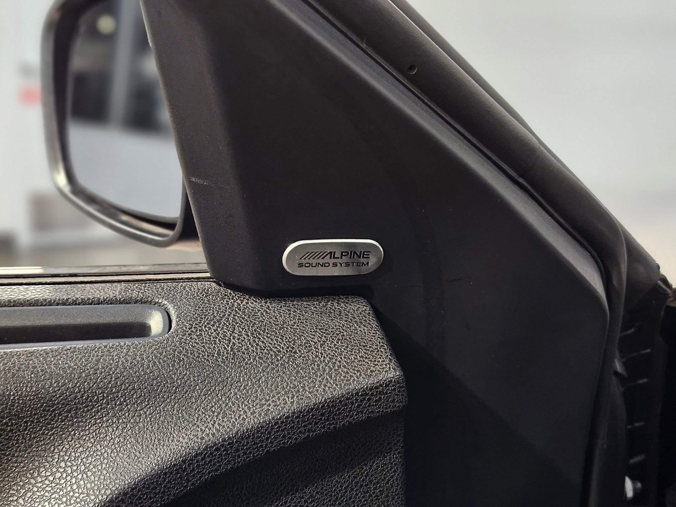 Used 2023 Dodge Charger R/T w/ Blacktop Package image 22