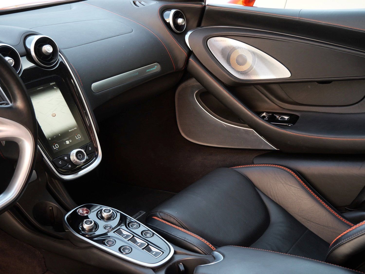 Used 2023 McLaren GT image 18