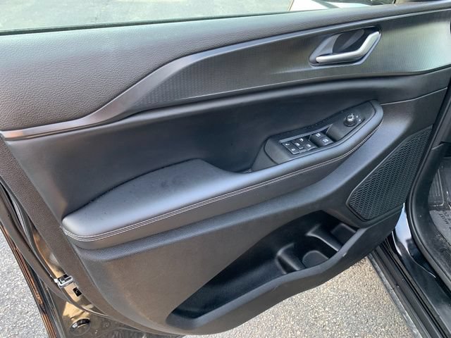 Used 2023 Jeep Grand Cherokee Altitude AWD/4WD image 19