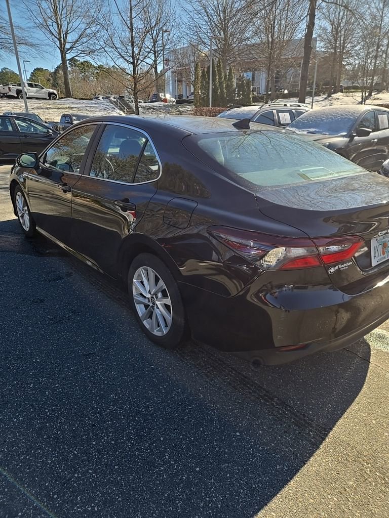 Used 2024 Toyota Camry LE image 7