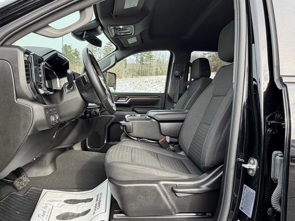 Used 2024 Chevrolet Silverado 2500 LT image 12