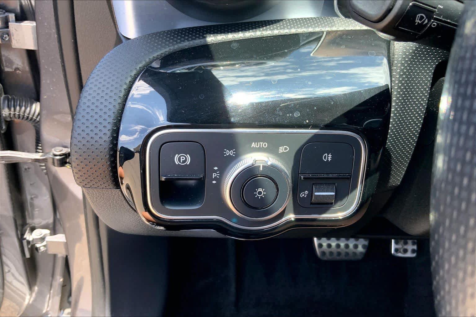 Used 2019 Mercedes-Benz A 220 image 33