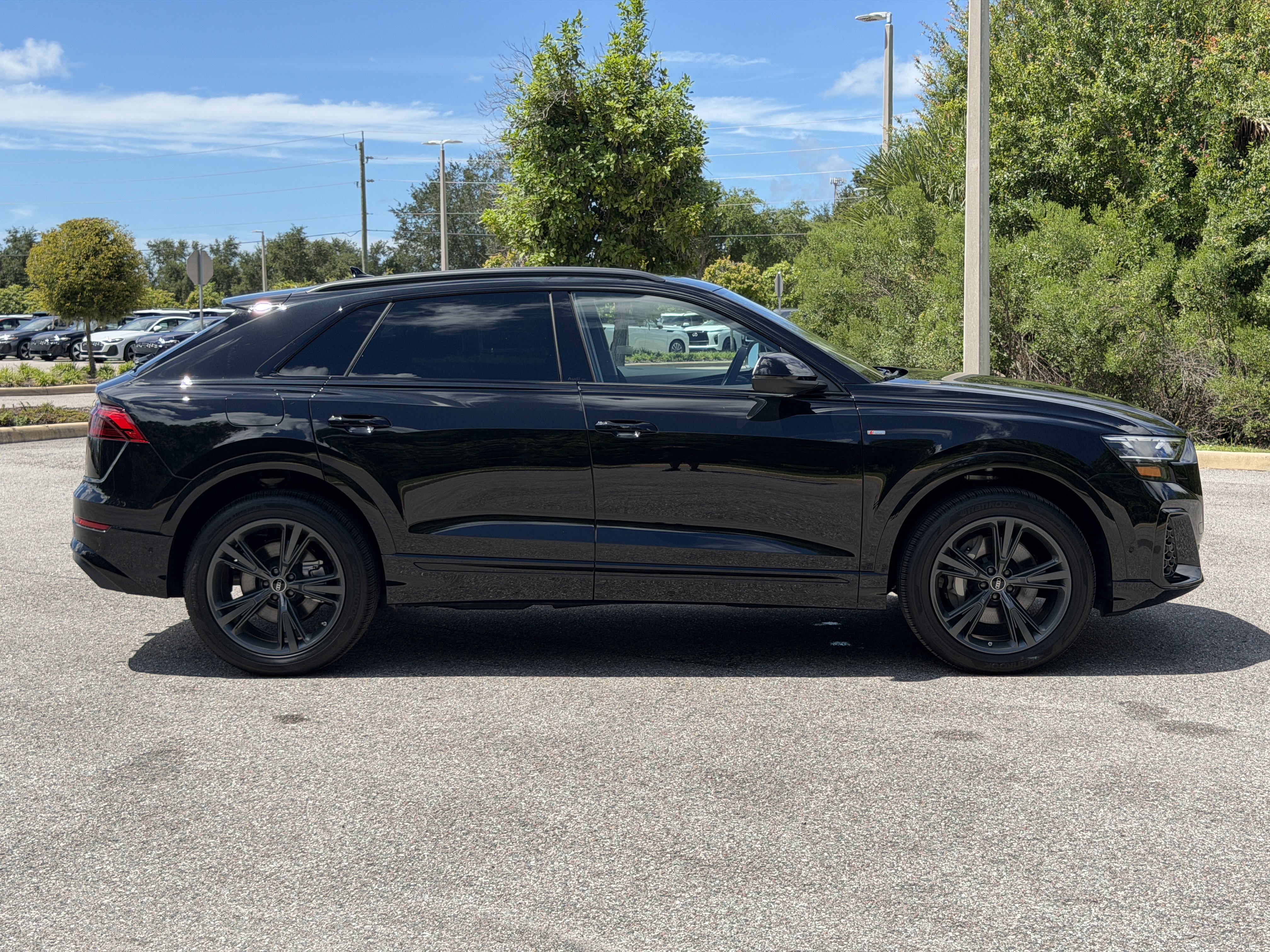 New 2027 Audi Q8 Premium AWD/4WD image 8