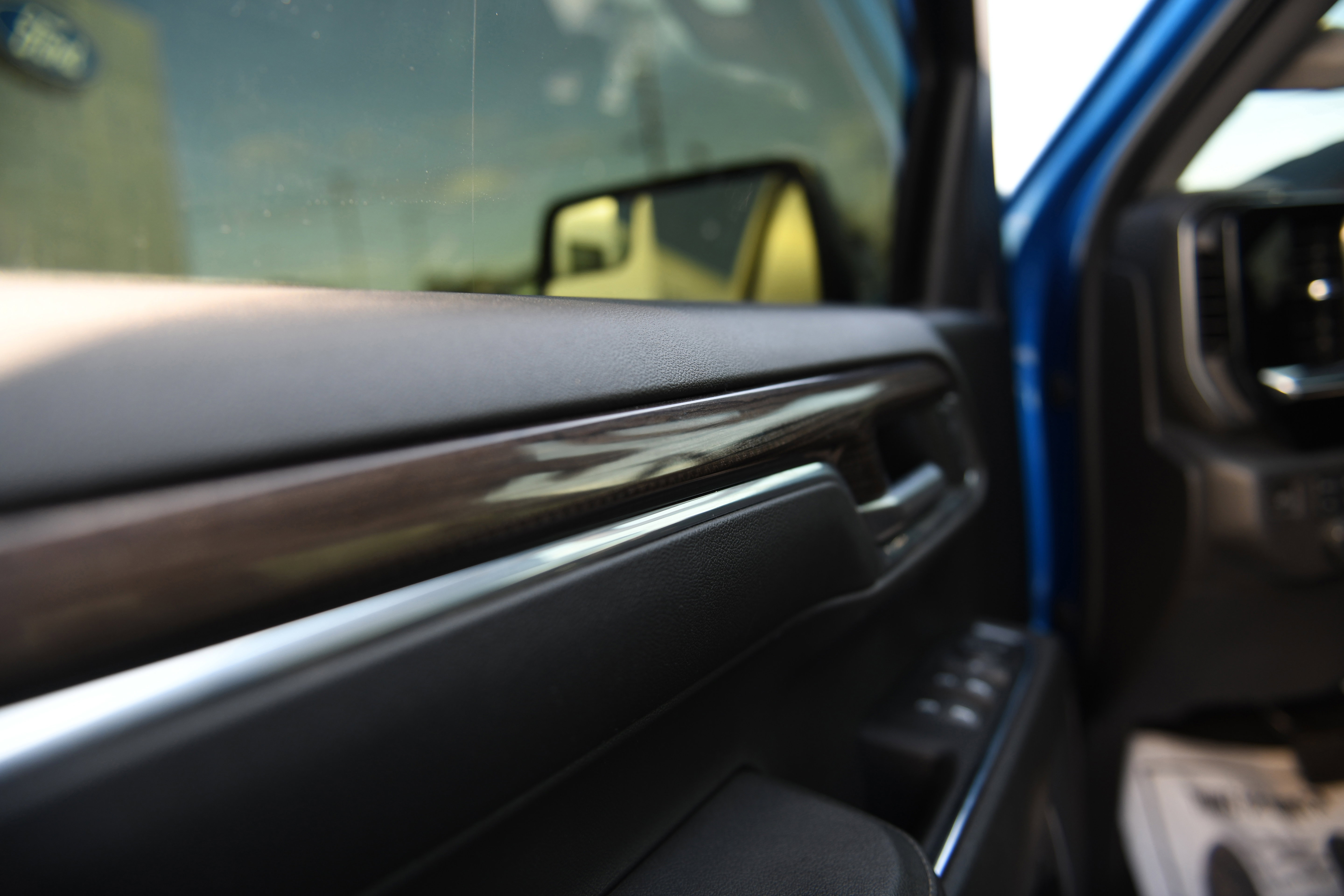 Used 2023 Chevrolet Silverado 1500 LT Trail Boss image 15