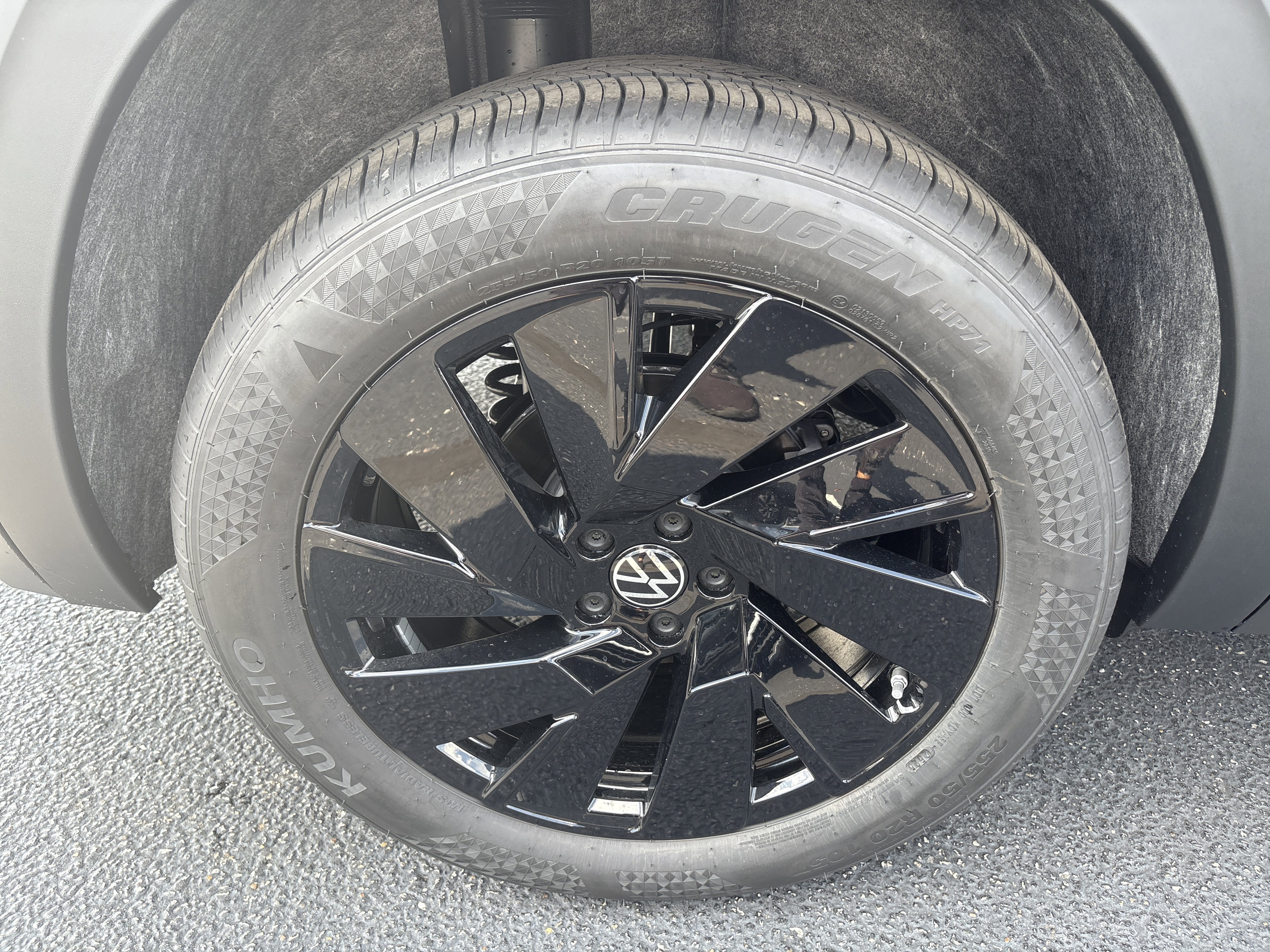 New 2026 Volkswagen Atlas SE image 8