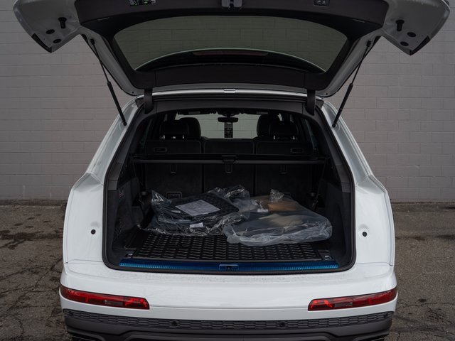 New 2026 Audi Q7 3.0T Premium image 6