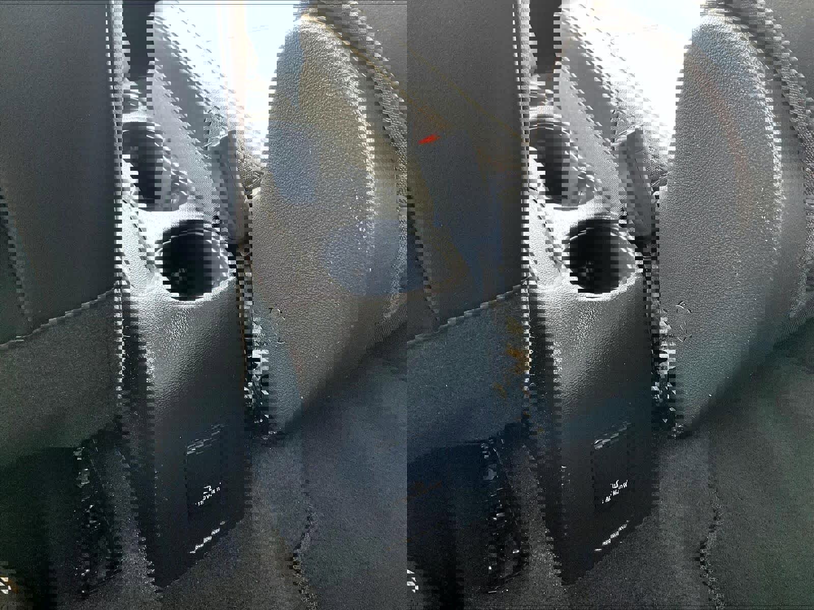 Used 2022 Chevrolet Trax LT w/ LT Convenience Package AWD/4WD image 26