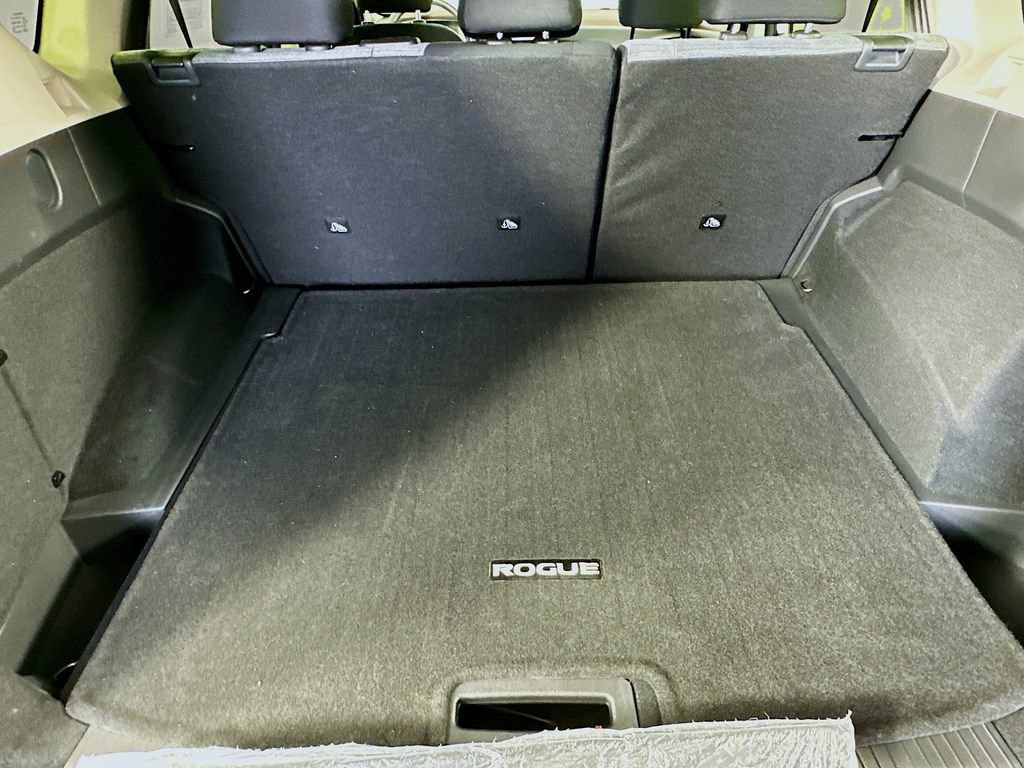 Certified 2023 Nissan Rogue SV AWD/4WD image 34