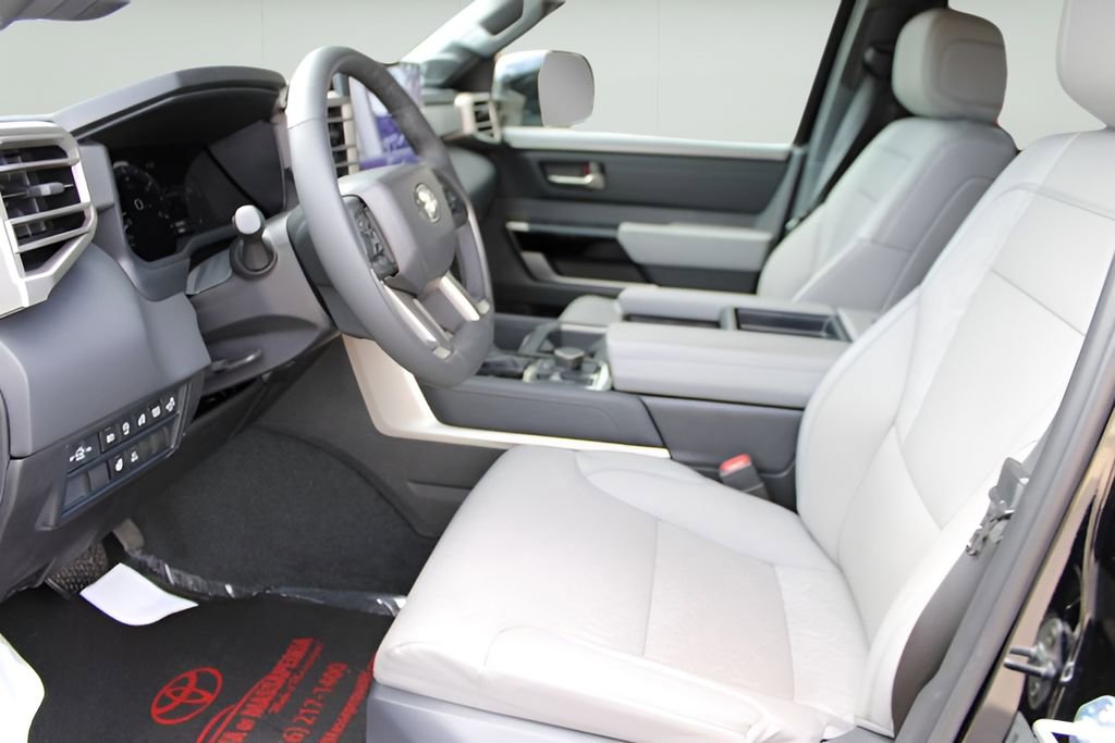 Certified 2025 Toyota Tundra Limited AWD/4WD image 8