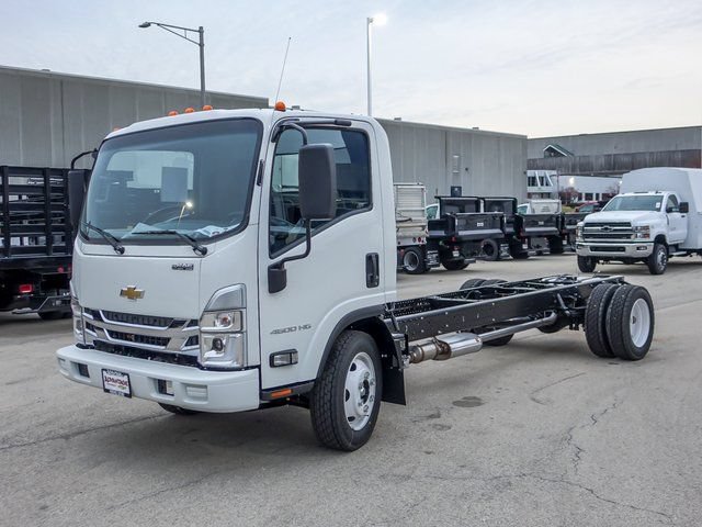 New 2025 Chevrolet Low Cab Forward RWD image 7