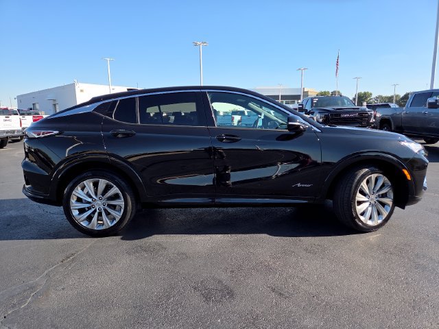 Used 2024 Buick Envista Sport Touring FWD image 17