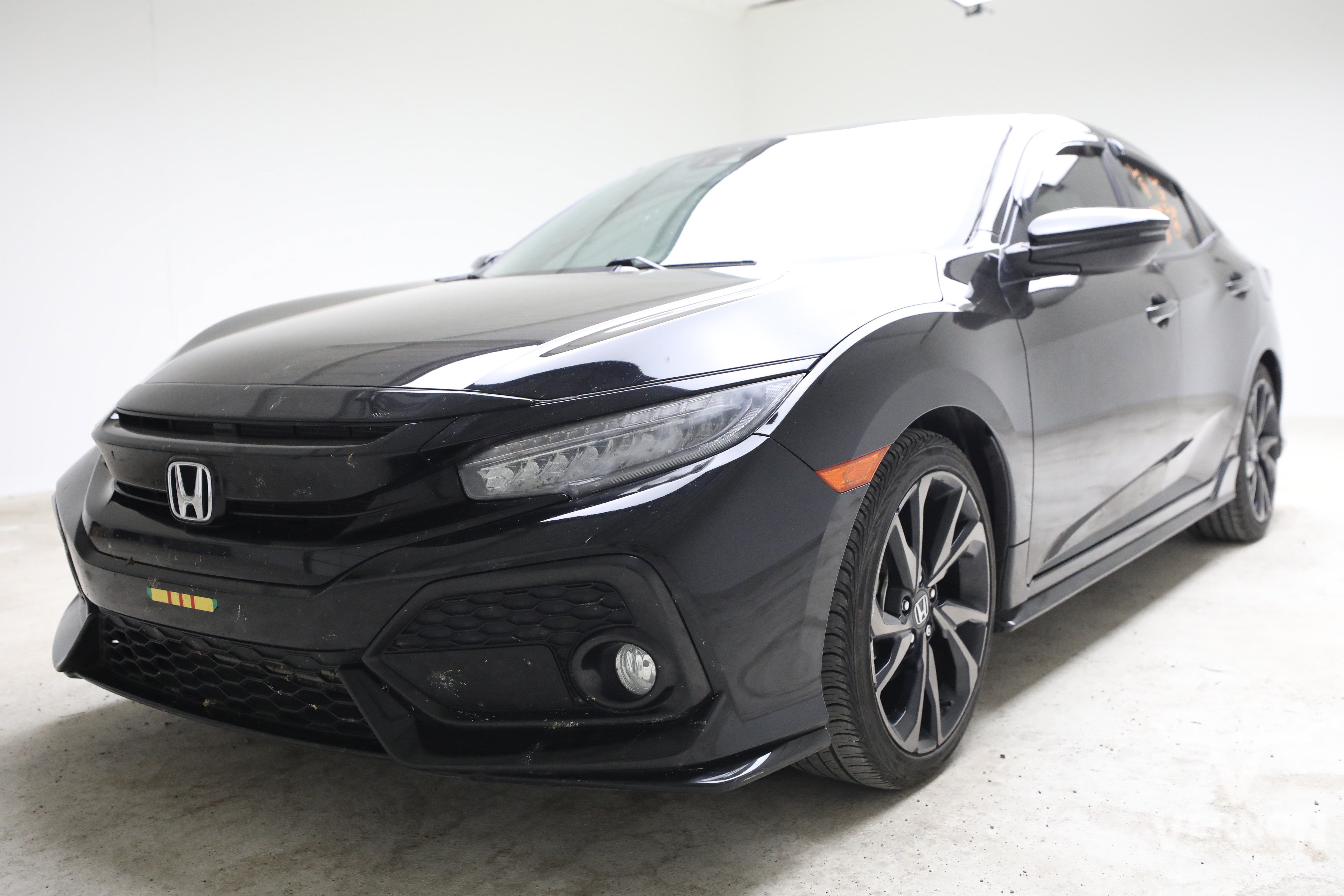 Used 2017 Honda Civic Sport Touring video 1