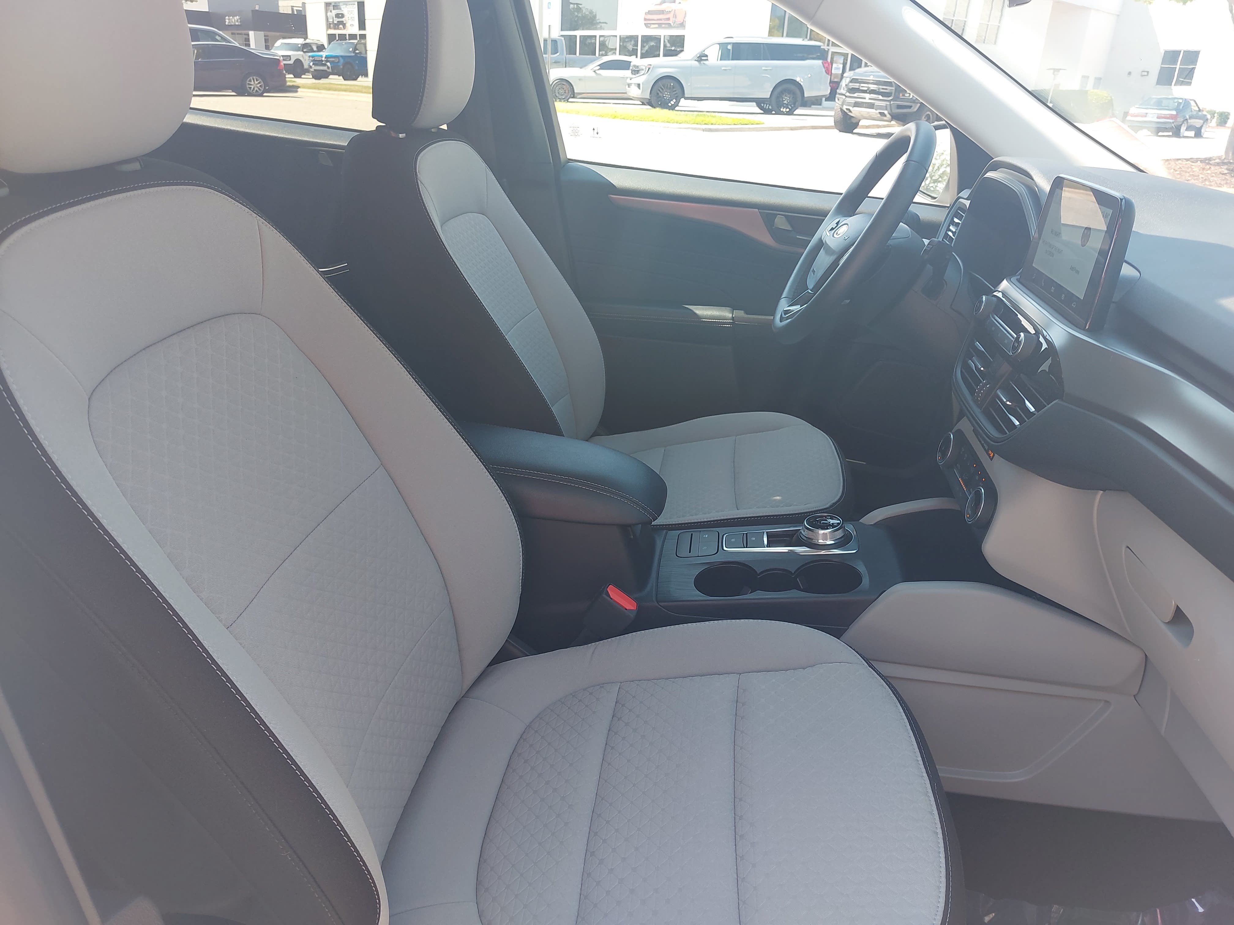 Used 2024 Ford Escape Active FWD image 10
