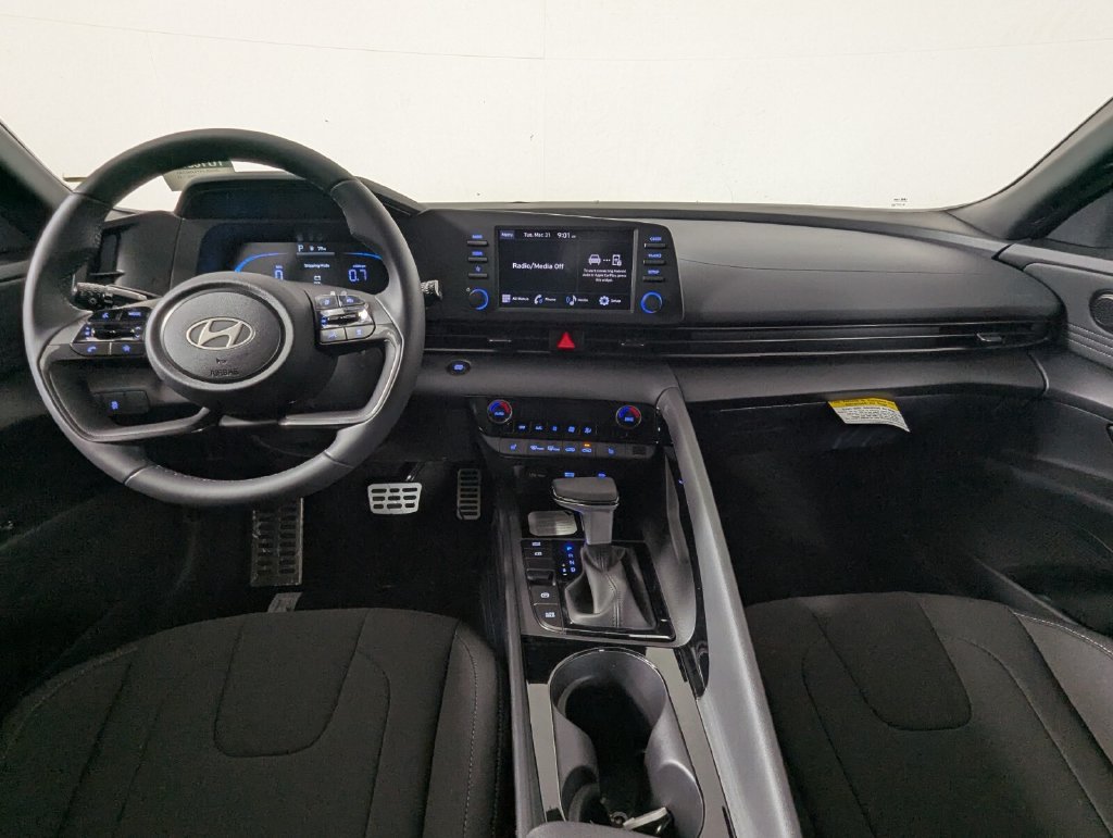 New 2026 Hyundai Elantra SEL Sport Premium FWD image 14
