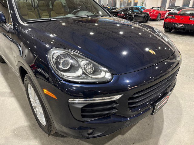 Used 2016 Porsche Cayenne image 31
