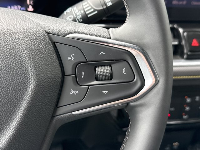 Used 2025 Chevrolet TrailBlazer ACTIV AWD/4WD image 33