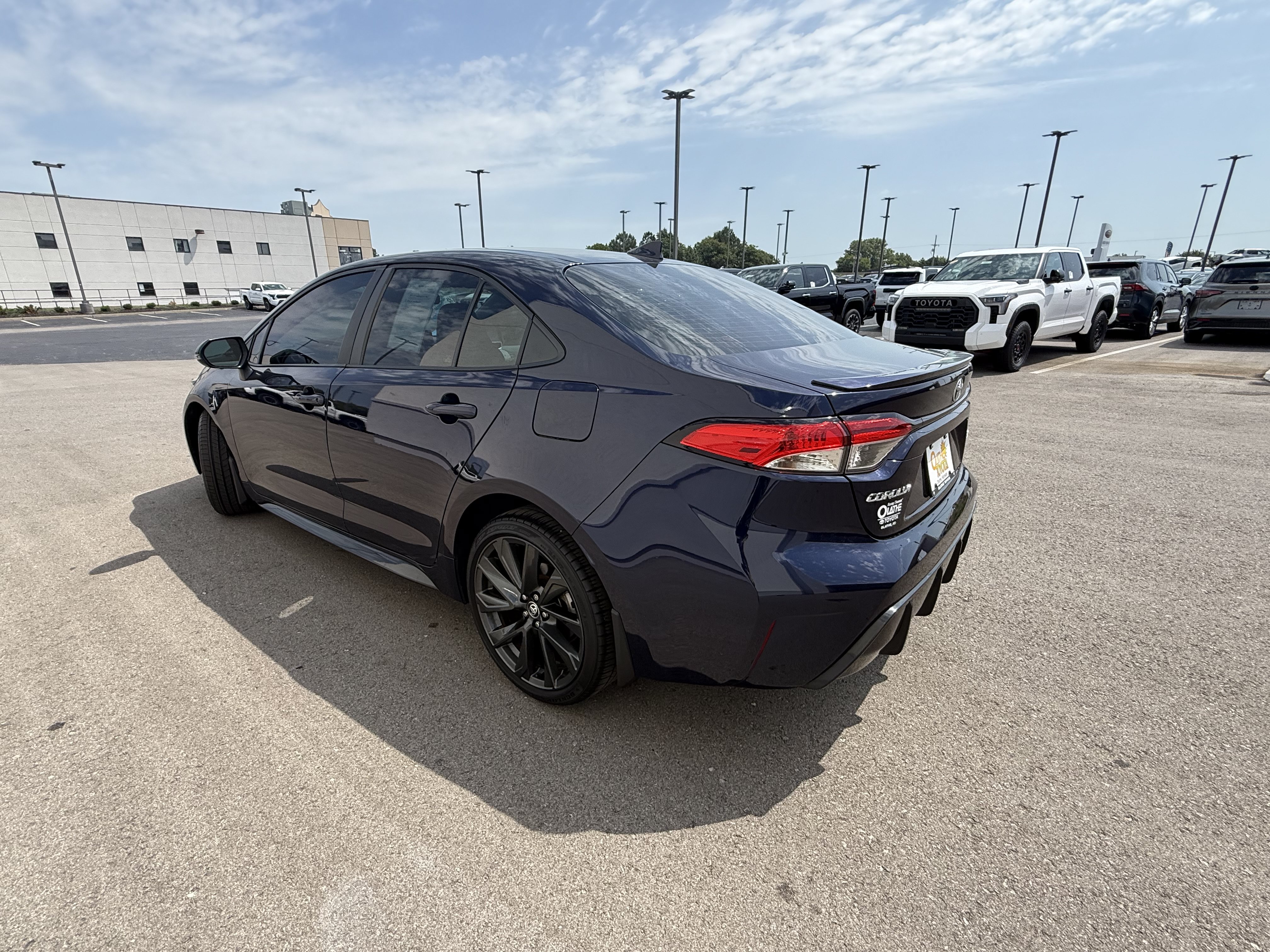 Certified 2024 Toyota Corolla SE FWD image 3
