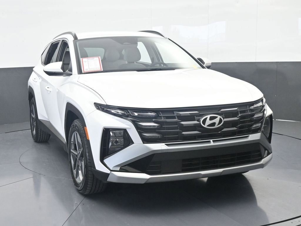 Used 2025 Hyundai Tucson SEL FWD image 9