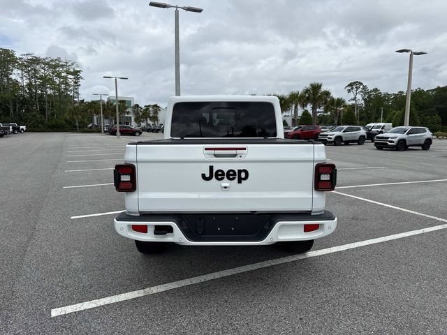 Used 2021 Jeep Gladiator Overland AWD/4WD image 4