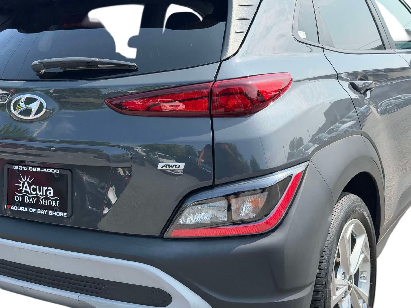 Used 2023 Hyundai Kona SEL AWD/4WD image 9
