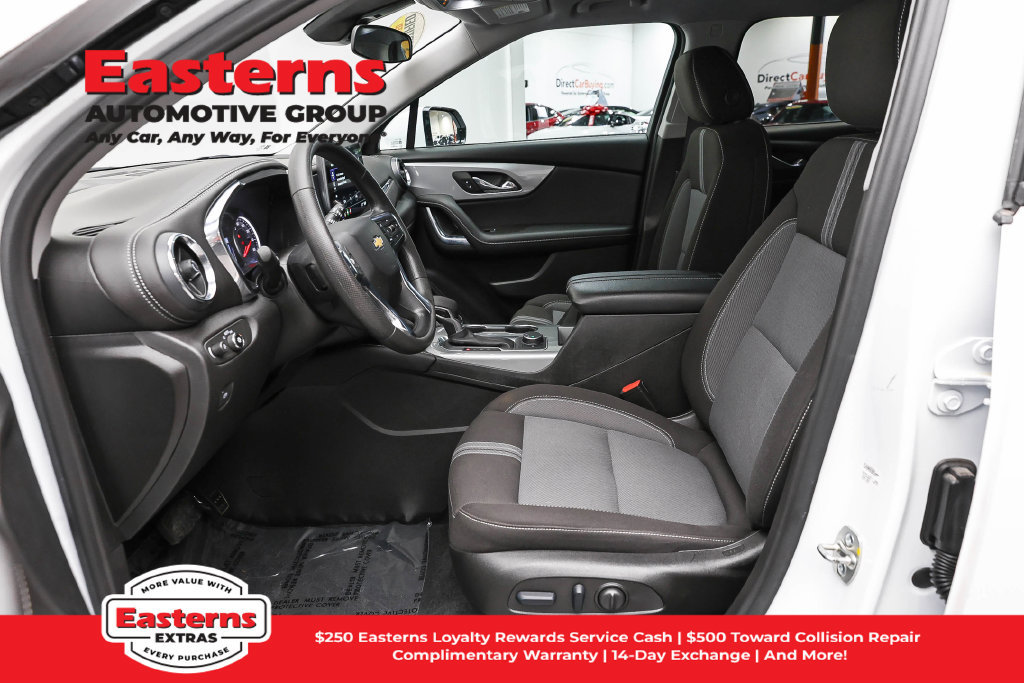 Used 2025 Chevrolet Blazer LT FWD image 15